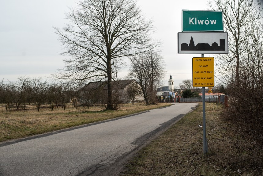 Sąd w Radomiu uchylił uchwałę anty-LGBT i stwierdził że jest dyskryminacyjna